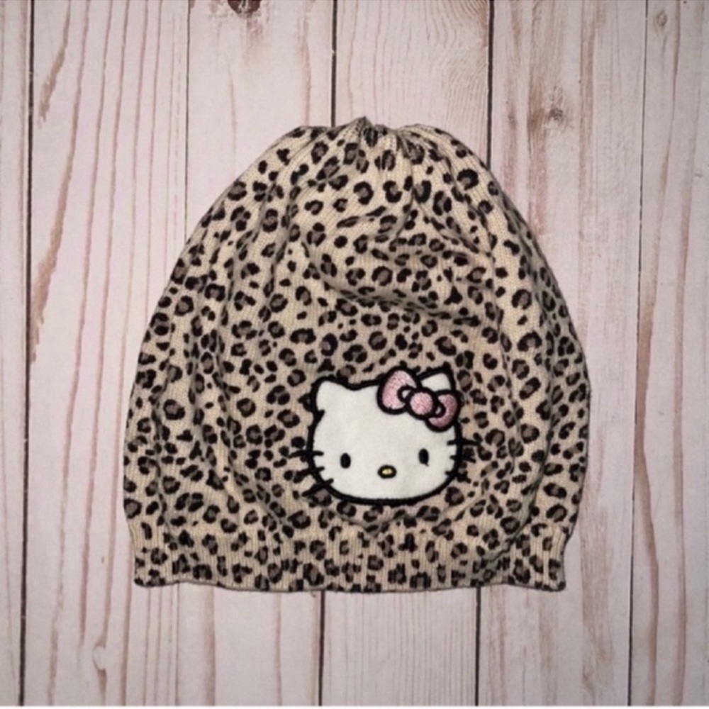 Hello Kitty beanie